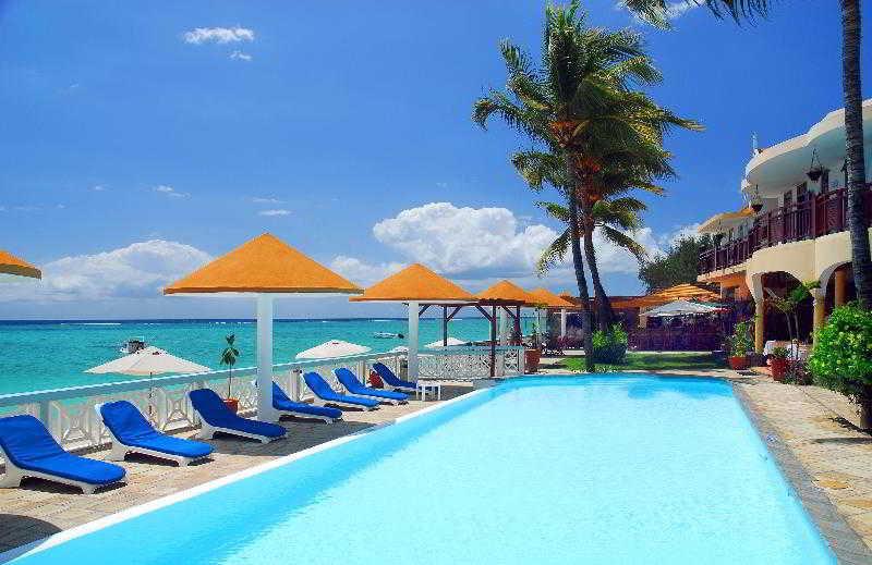 Gold Beach Resort Flic en Flac Экстерьер фото
