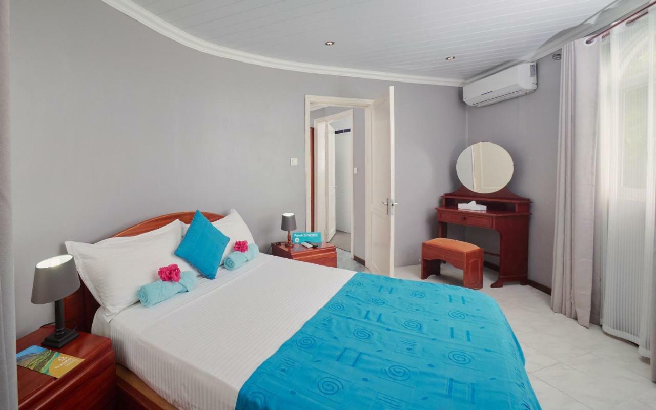 Gold Beach Resort Flic en Flac Экстерьер фото
